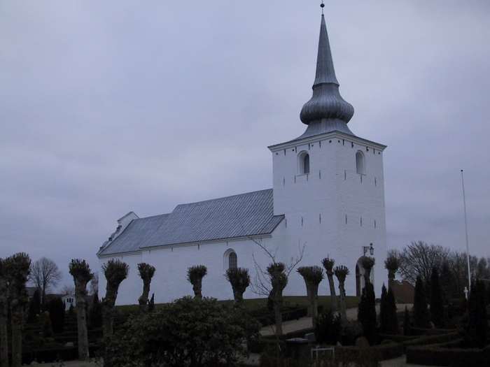 Bredsten Kirke